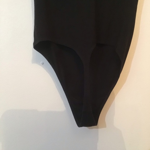 Aritzia Community Bodysuit Black - Picture 3 of 4
